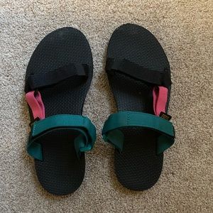 Teva Slides